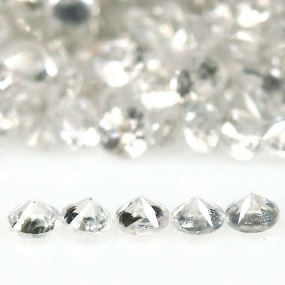 Outstanding 8.17ct diamond white Zircon set