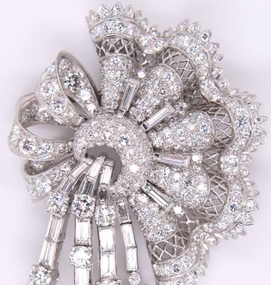 Eyecatching Platinum 14.13ctw Diamond Brooch w Silver Pendant Finding