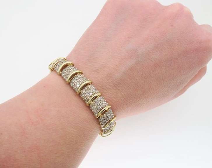 7.10CTW Diamond Bracelet Made in 14k Yellow Gold