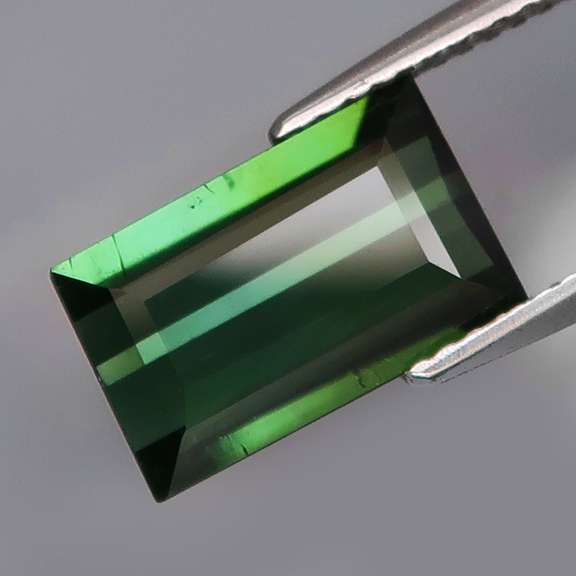 Elegant 2.57ct untreated blueish green Tourmaline