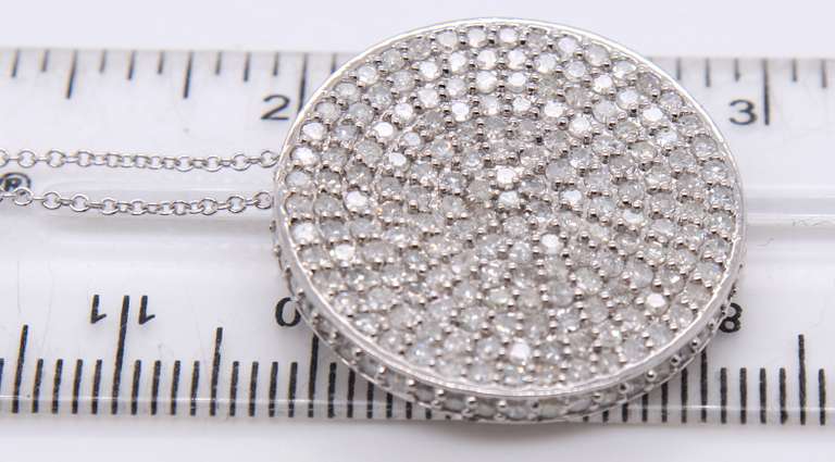 Hypnotic 14KT Diamond Circle Pendant Necklace on Chain