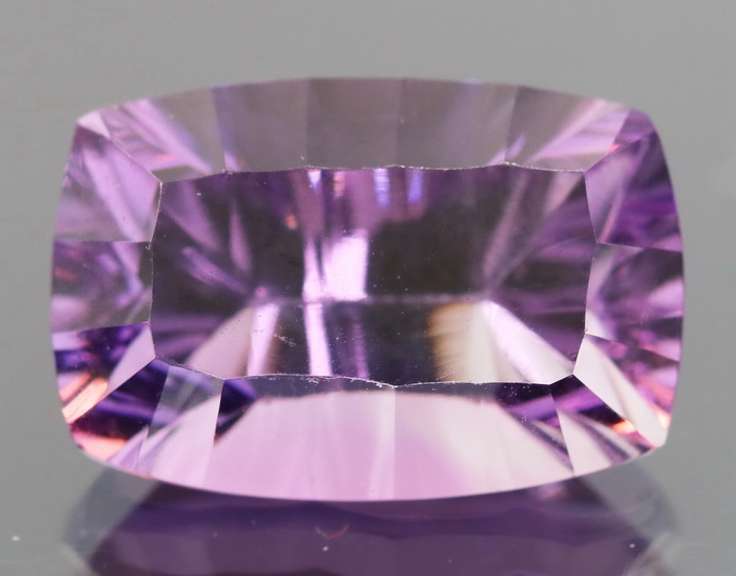 Brilliant 17.61ct natural color shifting Amethyst
