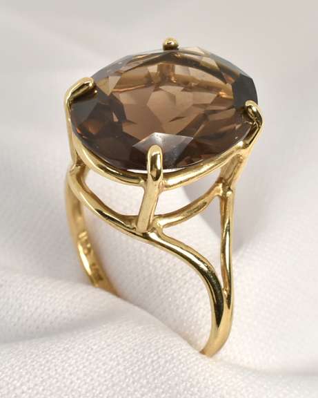 Sweet Smoky Quartz Ring