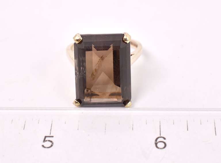 Sensational Smoky Quartz Ring in Yellow Gold