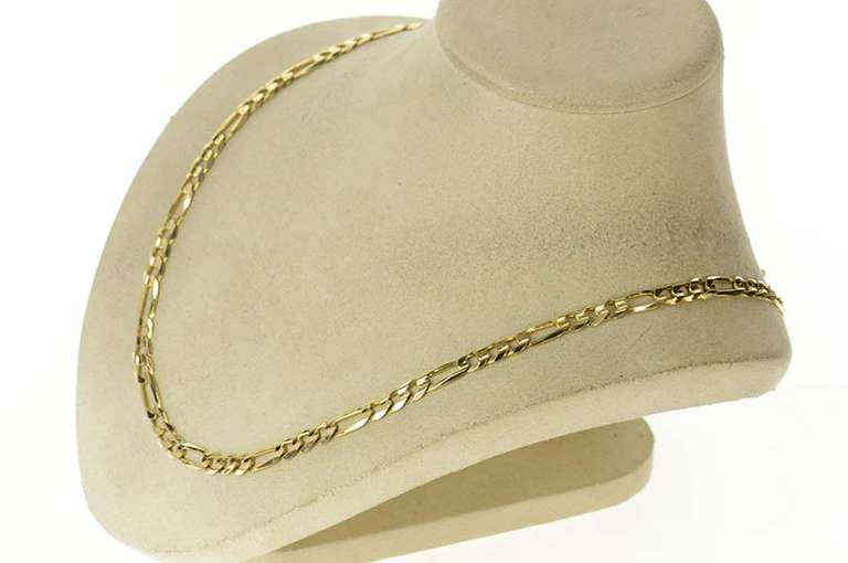10K Yellow Gold 5.8mm Wide Classic Figaro Link Chain Necklace