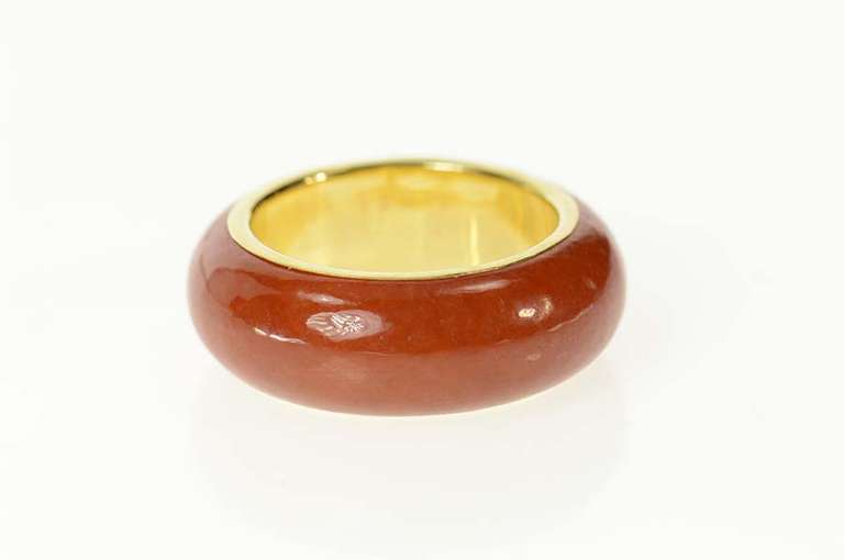 14K Yellow Gold Curved Carved Carnelian Retro Statement Band Ring