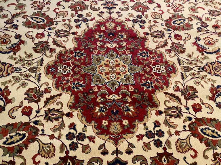 BEAUTIFUL PERSIAN DESIGN RUG 8x10