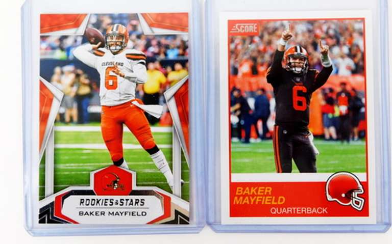 2 Baker Mayfield Baseball Cards, 2019
