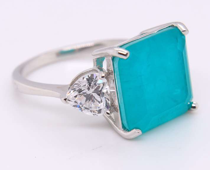 Princess Cut Green Cubic Zirconia Sterling Silver Ring