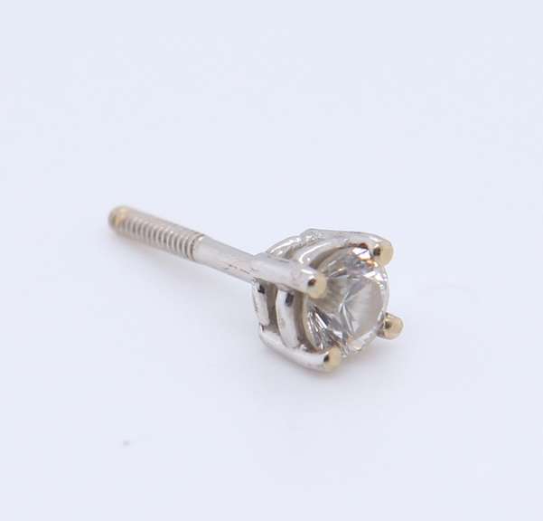 Cute White Gold Single Diamond Sud