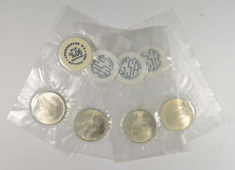 Lot (4) 1922 Peace Silver Dollars - GSA Soft Pack