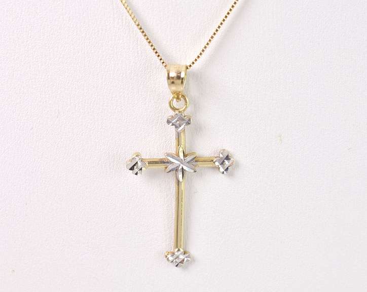 Radiant Cross Pendant Necklace in 14K Yellow Gold