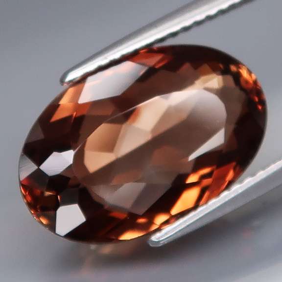 Exquisite 9.47ct whiskey color Imperial Topaz