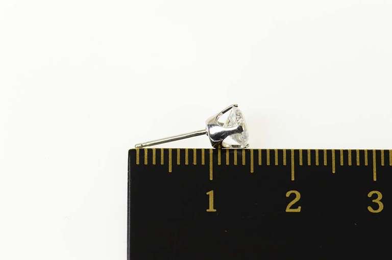 14K White Gold Classic Solitaire Round CZ Single Stud Earring