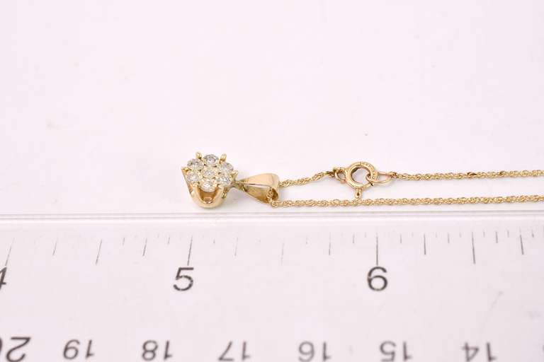 Beautiful Cluster Diamond Pendant Necklace in 14K Yellow Gold