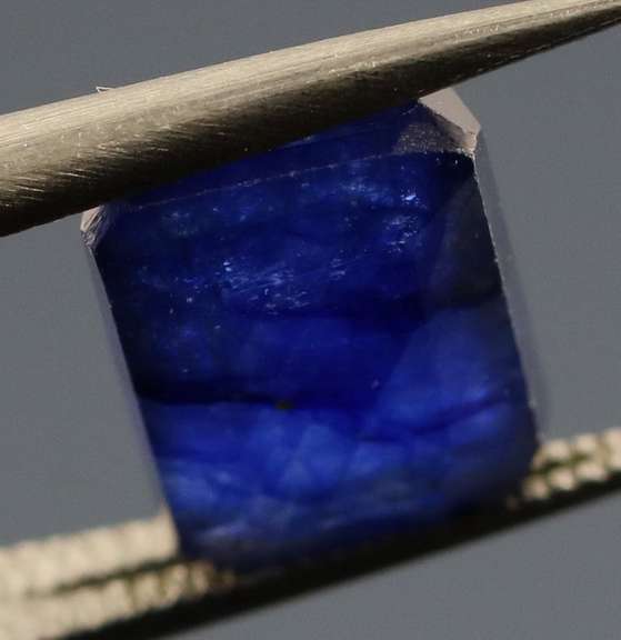 4ct Royal blue Sapphire from Madagascar