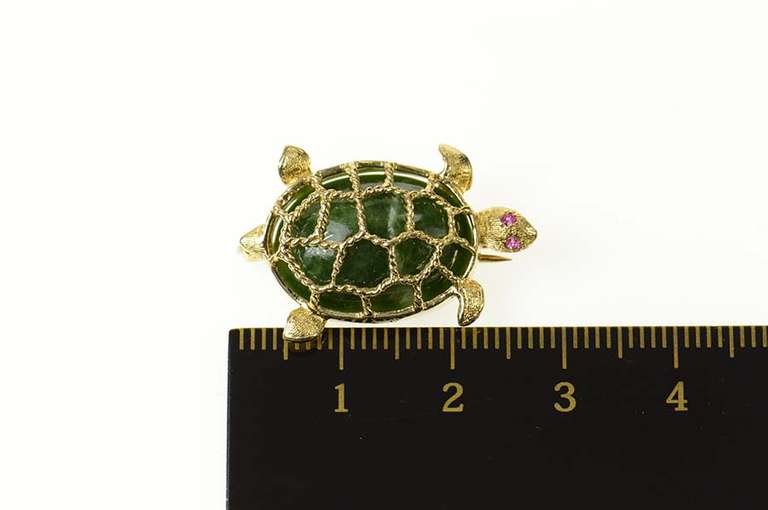 14K Yellow Gold Green Agate Ruby Eyed Turtle Statement Pin/Brooch