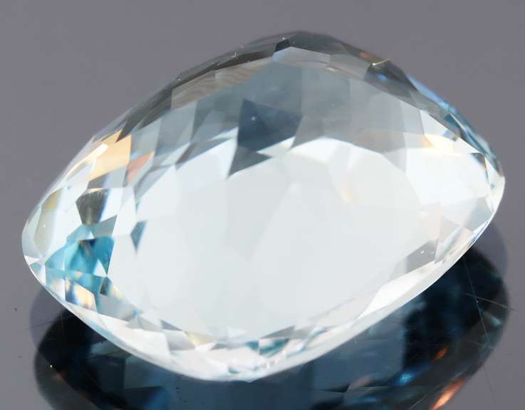 Designer 24.08ct aqua blue Hydrothermal Quartz