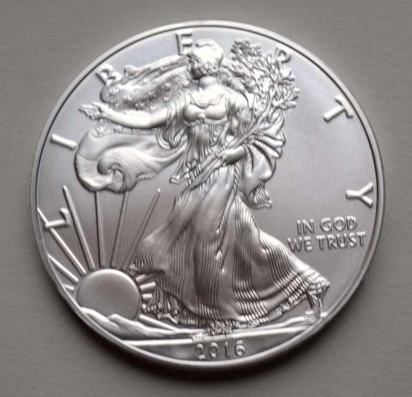 2016 W Uncirculated Silver Eagle With Box & Paper