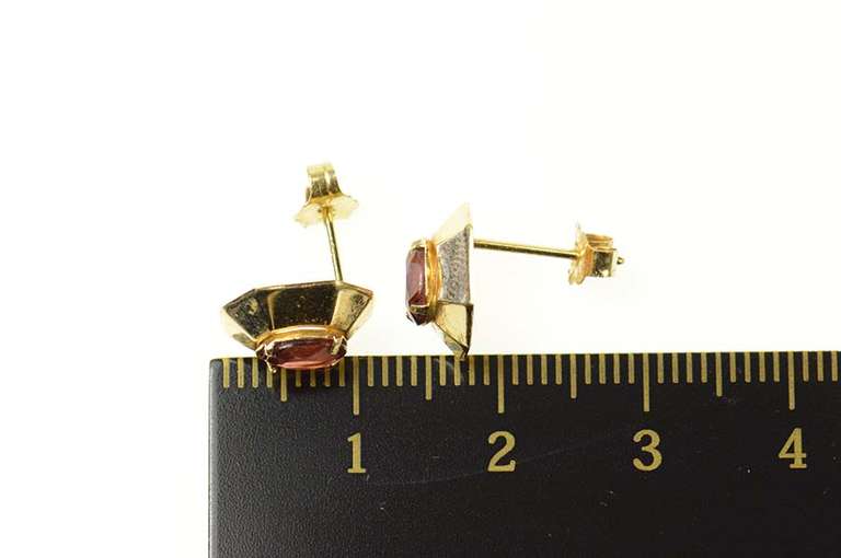 14K Yellow Gold Oval Garnet Squared Statement Simple Stud Earrings