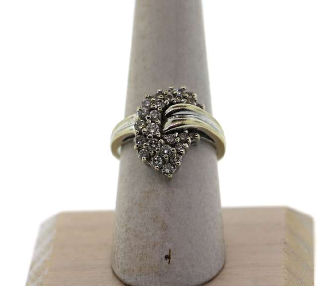 Plunging 14k White Gold Ring with impeccable Diamonds