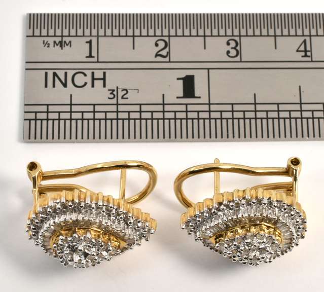 Sparkling Diamond Cluster Earrings