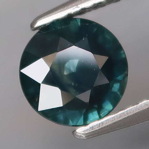 Stunning 1.10ct blue-green Australian Sapphire Solitaire