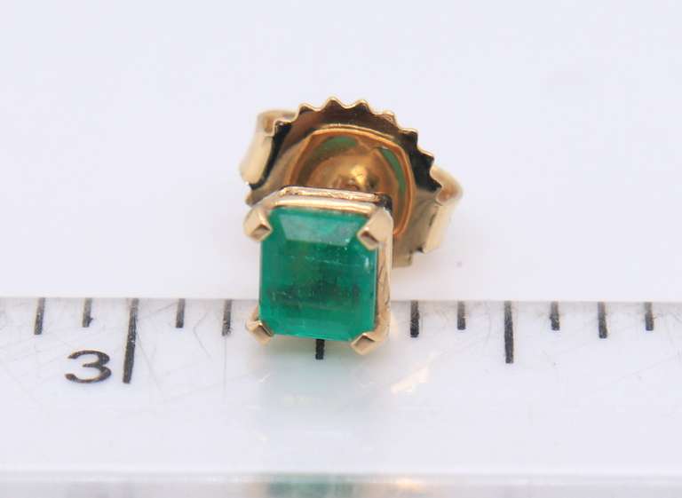 Gorgeous Emerald Stud Earrings in Yellow Gold