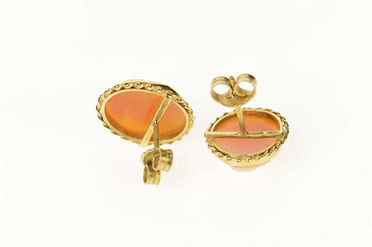 14K Yellow Gold Carved Shell Cameo Lady Statement Stud Earrings