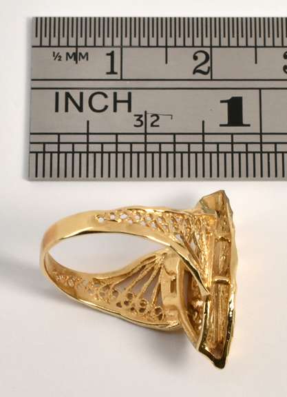 Nice Yellow Gold Filigree Ring