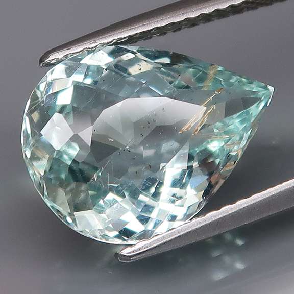 Ice blue! Unheated! 4ct Aquamarine pear
