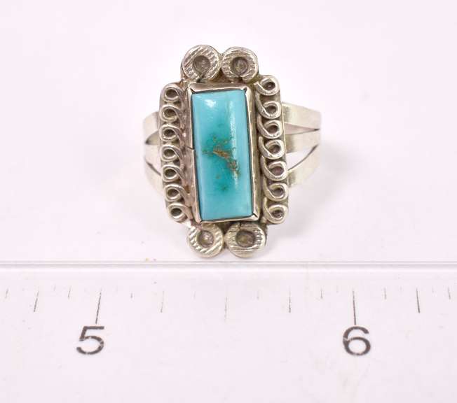 Turquoise Ring in Sterling Silver