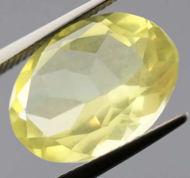 Glittering 10.67ct lemon yellow Citrine