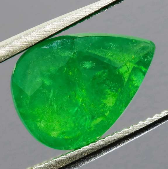 Vivid! 1.59ct pear cut Tsavorite Garnet
