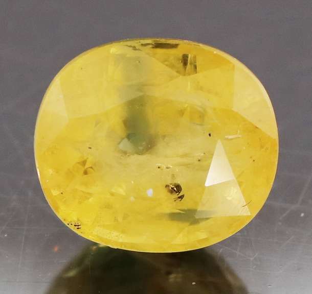 Vibrant 4.11ct canary yellow Sapphire