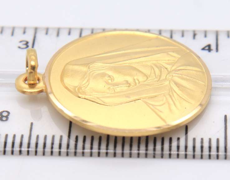 Unique 18KT Virgin Mary Pendant
