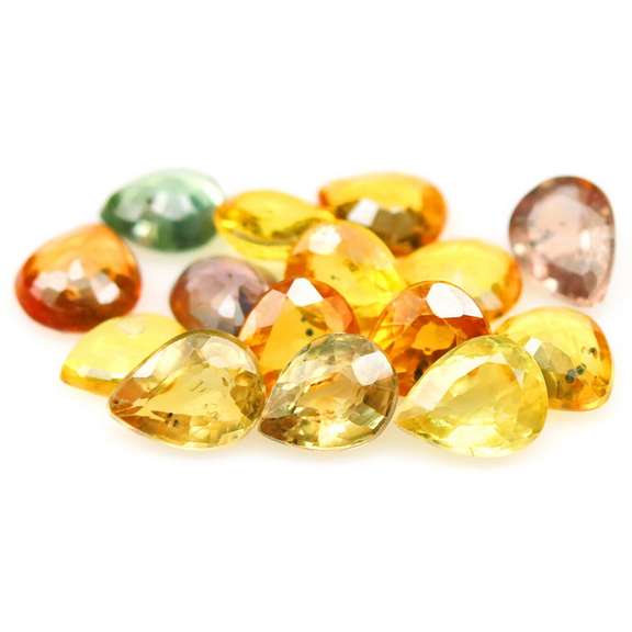 Vibrant! 7.37ct pure Songean Sapphire set