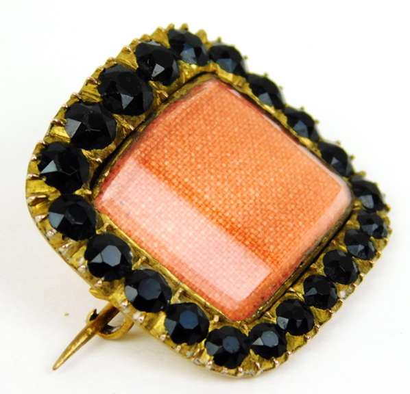 1815 Regency 9CT Gold Mourning Brooch, Inscribed