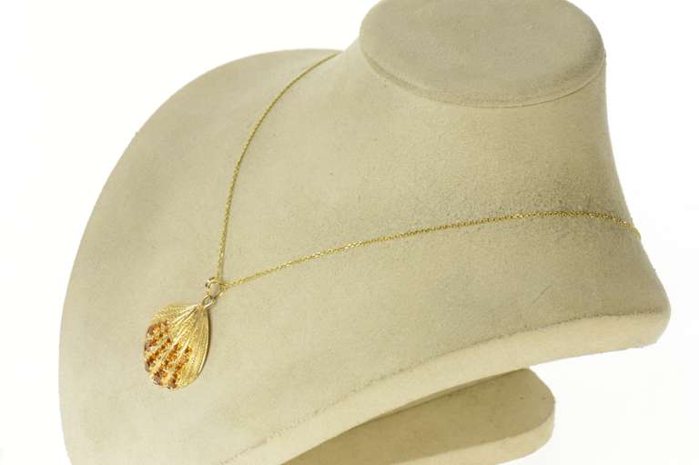 14K Yellow Gold Ornate Citrine Sea Clam Shell Ocean Motif Pendant