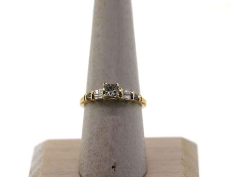 Square Diamond 14k Gold Ring flanked with Baguette Diamonds