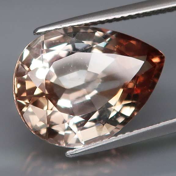 Match tip! 12.64ct bi-color Imperial Topaz