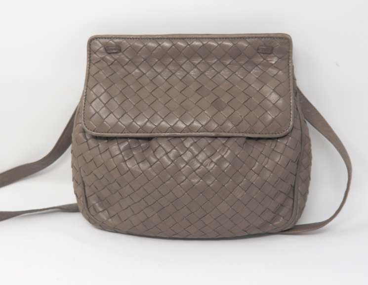 Bottega Veneta Clutch Intrecciato Woven Taupe Leather Purse