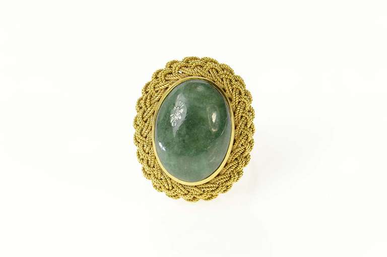 18K Yellow Gold Oval Nephrite Braided Rope Trim Cocktail Ring