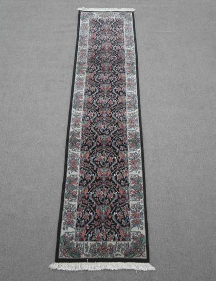 Silk Highlighted Tabriz Design 2.3x10.0