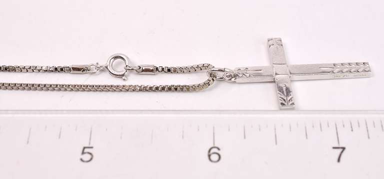 Cross Pendant Necklace in Sterling Silver