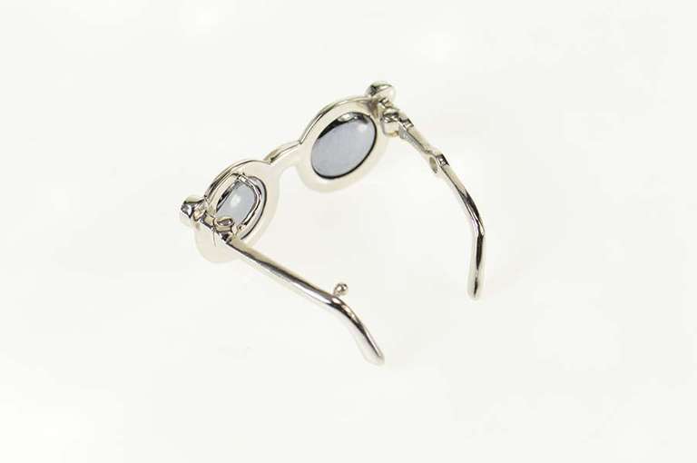 18K White Gold Hematite Diamond Round Sun Glasses Pendant