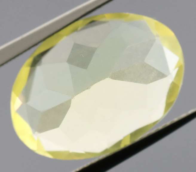 Glittering 10.67ct lemon yellow Citrine