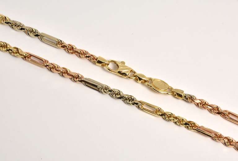 Stylish Tri-Color Figarope Necklace