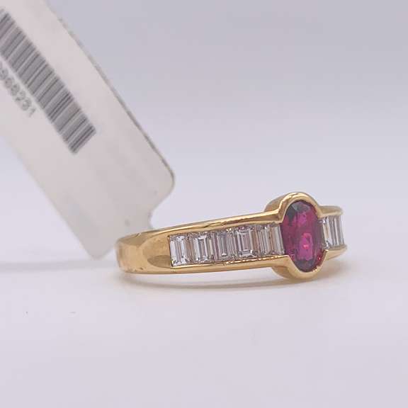 18kt Gold, Ruby, & Diamond Band Ring