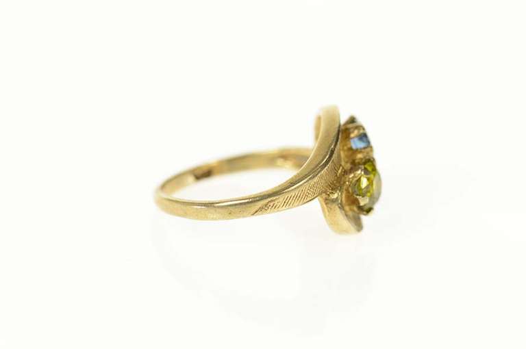 10K Yellow Gold 1960's Blue Topaz Peridot Textured Bypass Ring